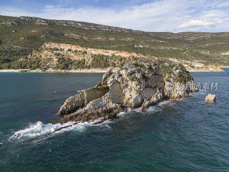 Pedra da Anicha in the Arrábida Natural Park